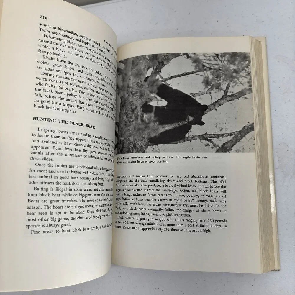 Vintage 1963 Outdoor Life Complete Book of Hunting by Clyde Ormond‎ HCDJ Nice!